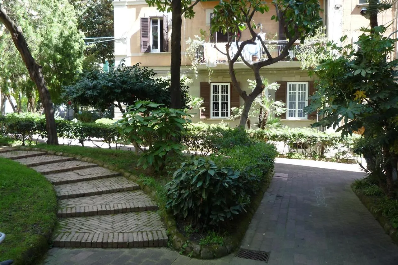 Bed and Breakfast Casa Roger à Naples 0*,  Italie