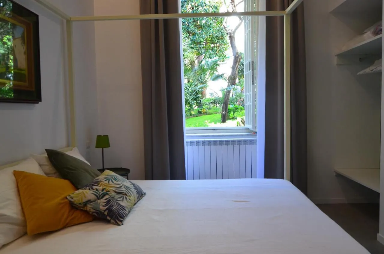 Bed & Breakfast Bed and Breakfast Casa Roger Neapol